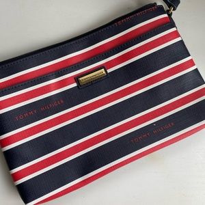 Tommy Hilfiger Crossbody Purse
